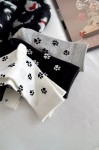 Socken mit Hundepfoten für Hundemenschen