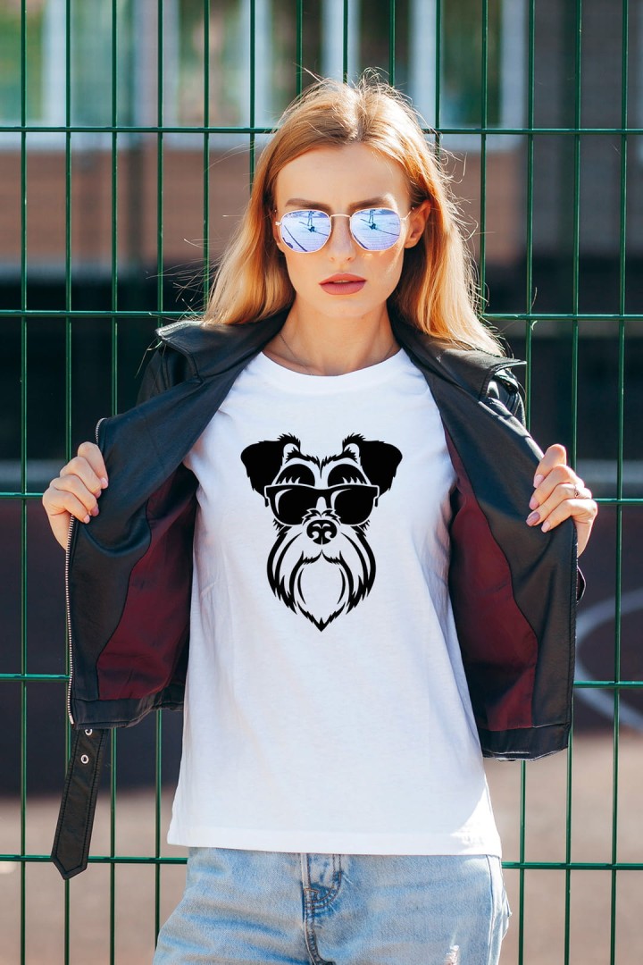 T-shirt schnauzer mit brille