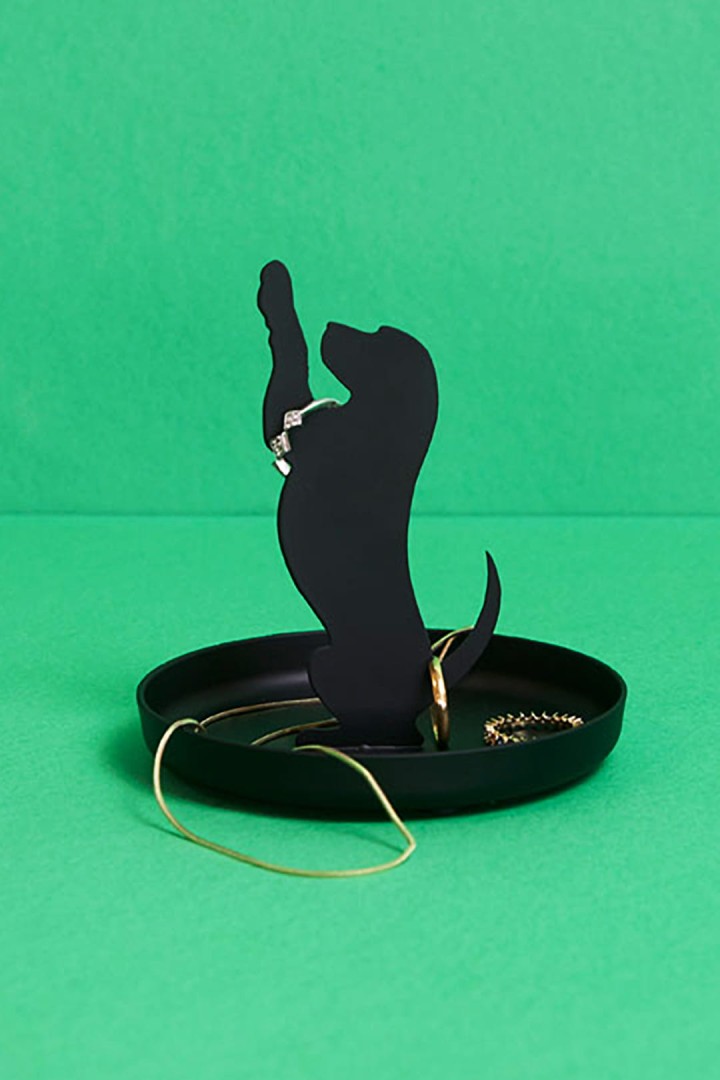 Metallständer für Schmuck in Form eines Hundes